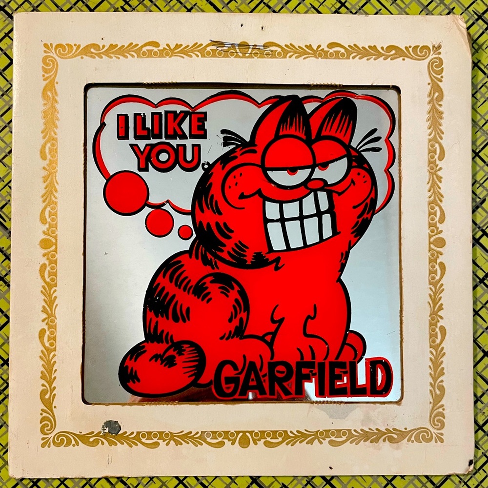Vintage Garfield novelty mirror